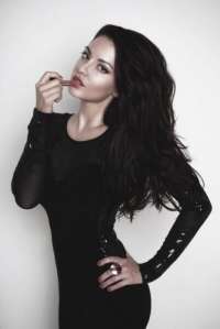 Alev-alev deneyimli bayan Deniz