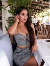 Arsız fetişe açık escort Behiye