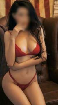 Ateşli öpüşmeyi seven escort Hayrünissa