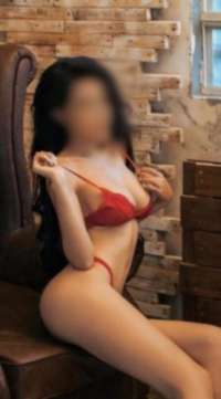 Ateşli öpüşmeyi seven escort Hayrünissa