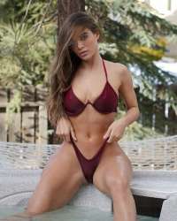 Baştan çıkaran doyumsuz eskort Ayşem