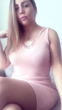 Baştan çıkaran genç escort Fahrünissa