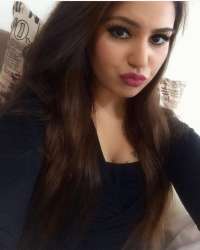 Benzersiz balık etli kız Pelinsu