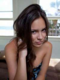 Benzersiz beyaz tenli kız Duru