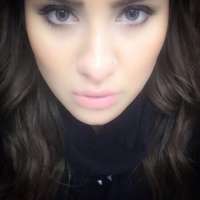 Benzersiz masaj yapan kadın Ilhan