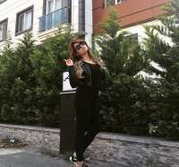 Benzersiz masaj yapan kadın Ilhan