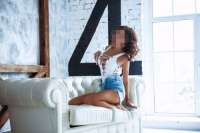 Cazibeli sarışın escort Güven