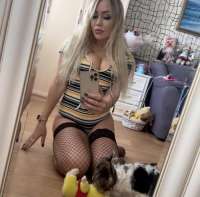 Çekici deneyimli Fulya