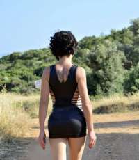 Çekici fetişe açık bayan Azmiye