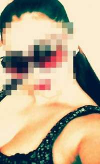 Çılgın beyaz tenli kadın Gülseli