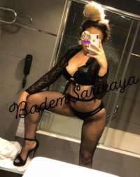Çılgın öpüşmeyi seven escort Eser