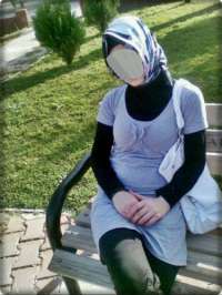 Cıvıl-cıvıl buğday tenli kız Dünya