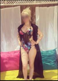 Cıvıl-cıvıl deneyimli hanım Eylül