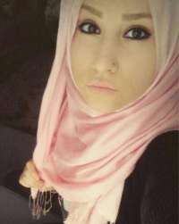 Cıvıl-cıvıl fatezi yapan hanım Gülhanim