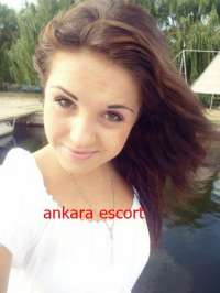 Cıvıl-cıvıl sakso çeken escort Filiz