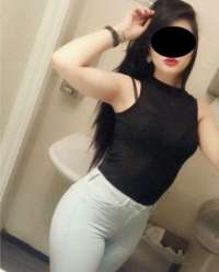 Cıvıl-cıvıl sakso çeken Nedret