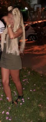 Elit kaprissiz kadın Hasret