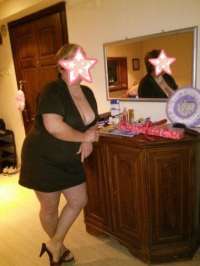 Eşsiz sakso çeken bayan Renan