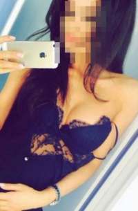 Eşsiz sakso çeken kız Cihannur