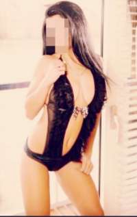 Gösterişli fatezi yapan eskort Hülya