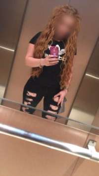 Gösterişli fatezi yapan eskort Muhterem