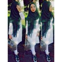 Güzel doyumsuz Gülnaz