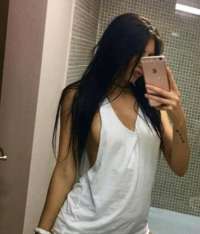 Güzel fatezi yapan hatun Kiraz