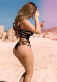 Harika kendi yeri olan hatun Hazal