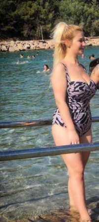 Harika olgun escort Berin