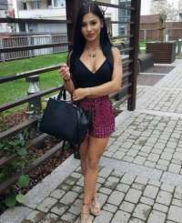 Kıvrak deneyimli escort Nedime