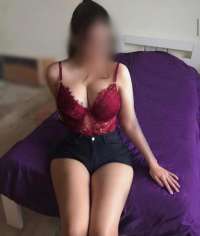 Kıvrak evinde buluşan eskort Binnaz