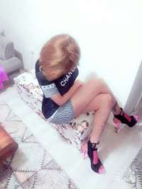 Kıvrak kumral escort Ayçin