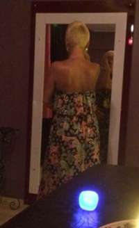 Kıvrak oral yapan Melike