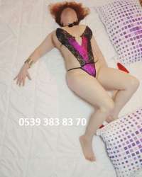 Kusursuz buğday tenli Aysen