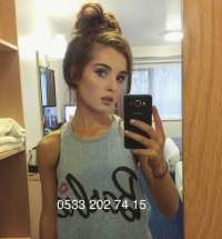 Kusursuz sakso çeken kadın Gencay