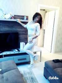 Olağanüstü deneyimli kız Dilay