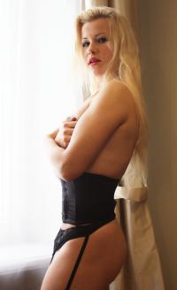 Oralda Iddialı Olan Tabii Resimli Escort Gün