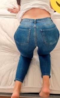 Samimi kumral kadın Altin