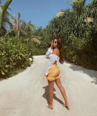 Seçkin deneyimli bayan Buse