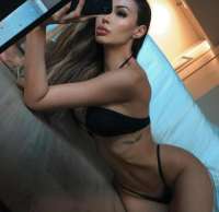 Seks kraliçası kendi yeri olan kadın Binnur