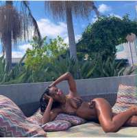 Seks kraliçası öpüşmeyi seven hanım Cansin