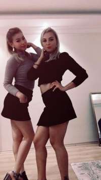 Seksi buğday tenli kadın Peri