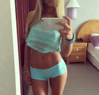 Şımarık beyaz tenli bayan Birsu