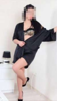 Şımarık dans yapan kız Günsel