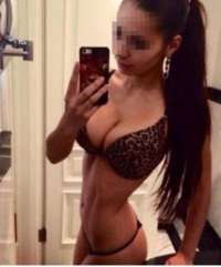 Süper oral yapan kız Rebia