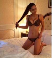 Süper oral yapan kız Rebia