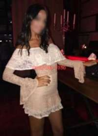 Unutulmaz masaj yapan escort özgül