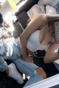 VİP ön sevişme yapan Ezgi